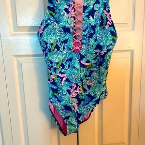 New without tags Lilly Pulitzer Mealy Swimsuit